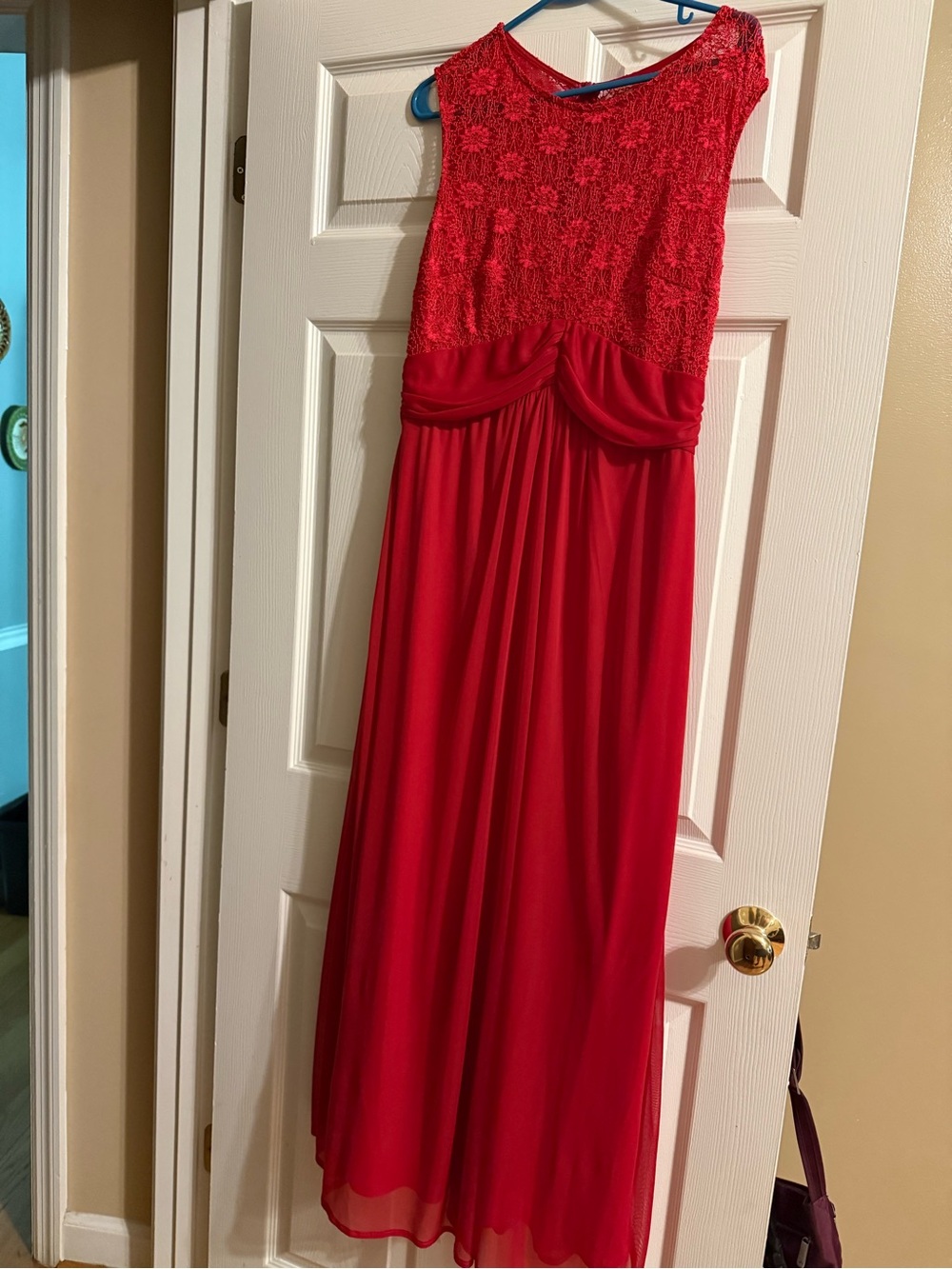 Women's Red Lace Bodice Evening Gown
